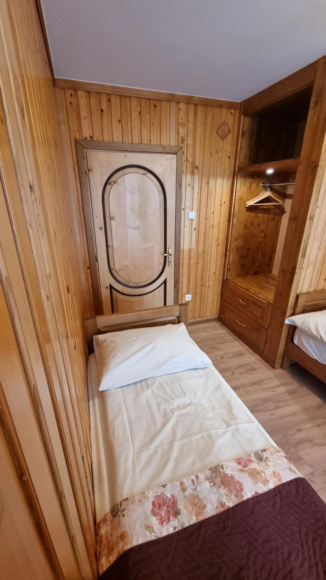 Dom Wypoczynkowy Jedrus Bialka Tatrzanska Room photo